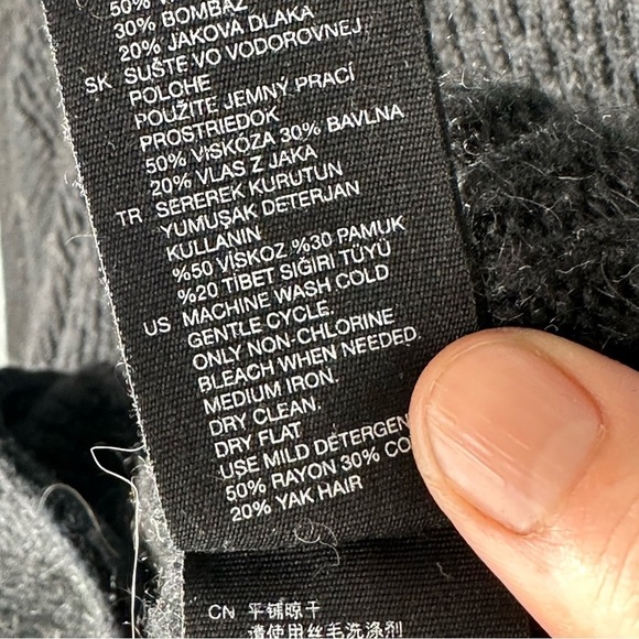 & Other Stories Yak Hair Blend Cardigan Sweater Size XS Black - Picture 6 of 10